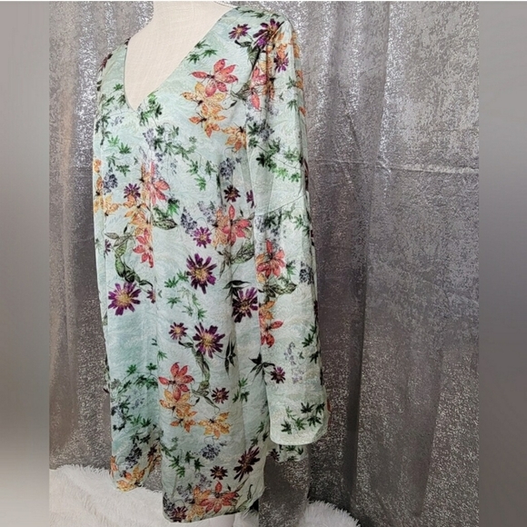 LetHerBe Mini Dress with Butterfly Wing Sleeves size Lg - Picture 4 of 8